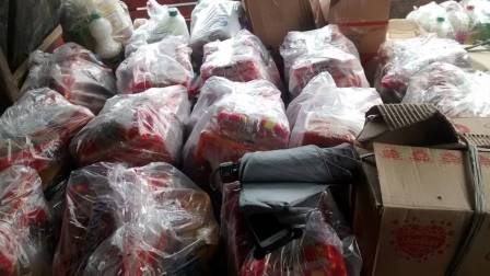 SINTESE distribui cestas de alimentos para professores de Carira