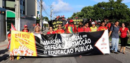 15abr15_marcha_educacao