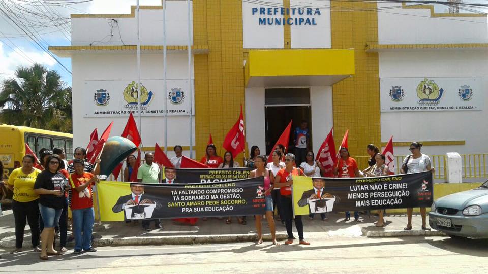 Prefeito de Santo Amaro altera calendário escolar para não pagar salários integrais ao magistério