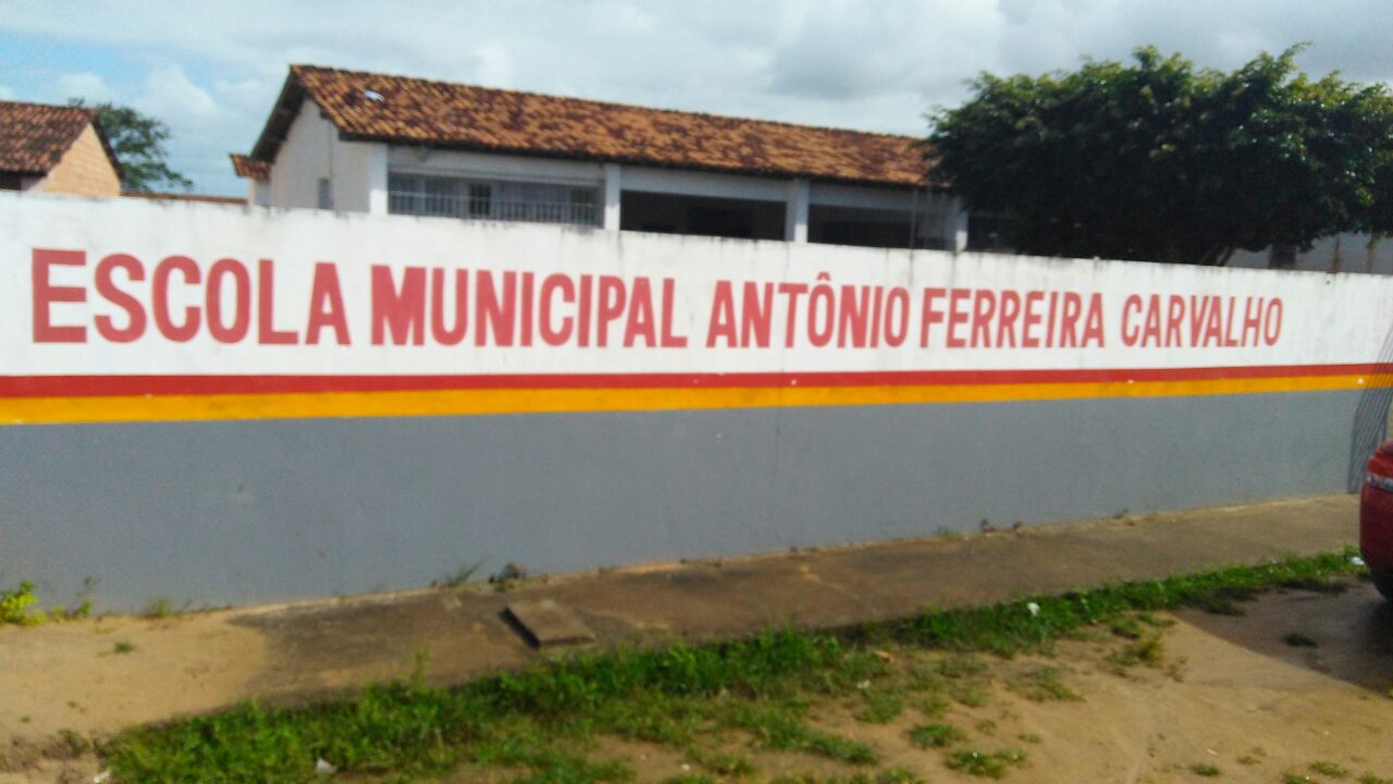 27jul2017_assalto_capela