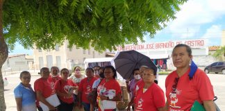 Professoras e professores de Brejo Grande cobram que prefeito cumpra o prometido e pague o piso