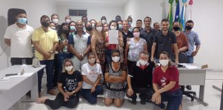 Professoras e professores de Nossa Senhora de Lourdes conquistam revisão do piso de 2020 na carreira