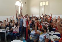 Simão Dias: professores e professoras negam proposta feita por gestão municipal para pagamento do piso