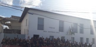 Neópolis: vitória na justiça vai recompor carreira de professores e professoras desmontada ao logo de 7 anos