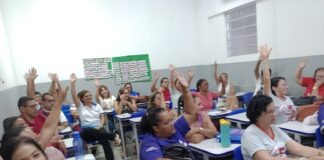 Professoras e professores de Japoatã paralisam suas atividades no próximo dia 4 de abril