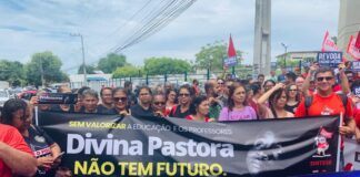 Magistério de Divina Pastora denuncia descaso com a Educação