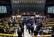 CNTE e sindicatos filiados repudiam novo arcabouço fiscal