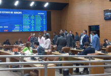Deputados aprovam menos assistência do Ipesaúde e redução salarial dos servidores