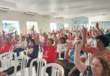Professoras e professores fazem vigília para cobrar aprovação de Projeto de retomada da carreira, com alterações propostas pelo SINTESE
