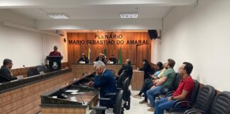 Vereadores de Simão Dias aprovam Moção de Apelo ao Governo do Estado, a fim de sensibilizar para efetiva valorização de professoras e professores