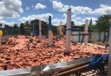 Boquim: telhado desaba e por pouco não provoca tragédia em escola municipal