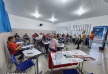 Professoras e professores de Boquim exigem revogação de decreto ilegal que suspende direitos da categoria